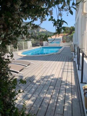 Magnifique villa avec piscine à Toulon